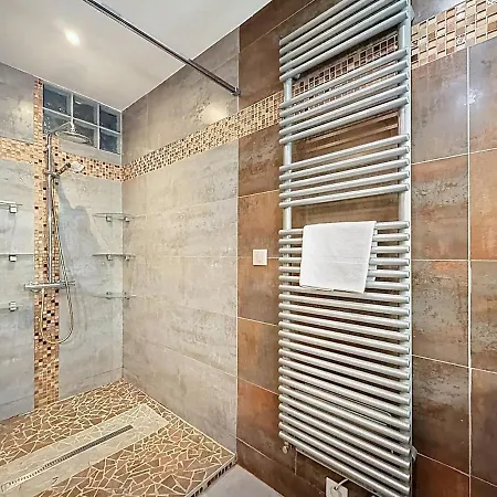 Appartement Vers Asm 4 Pers Clim Wifi Fontaine *